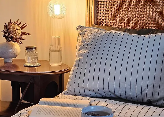 Country Style In The City - Close To Airport